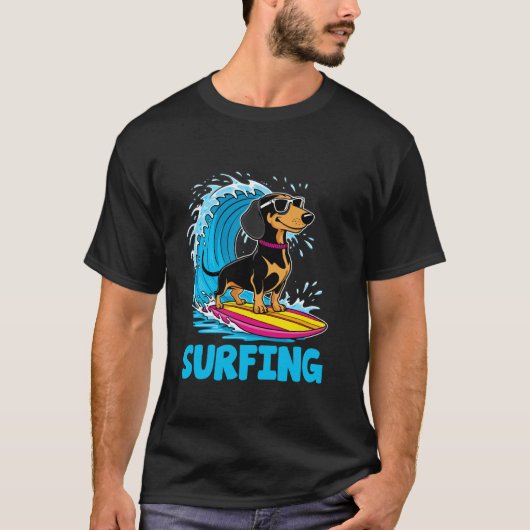 ダックスフンドのサーフィン Tシャツ (正面)