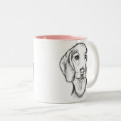 ダックスフンドの手描きスケッチ 黒白の仔犬 ツートーンマグカップ (正面右)