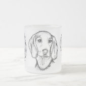 ダックスフンドの手描きスケッチ 黒白の仔犬 フロストグラスマグカップ (中央)