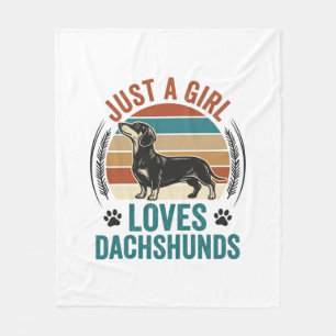 ダックスフンド愛好家Tシャツ ビンテージサンセット ドッグ グラフィック_1 フリースブランケット