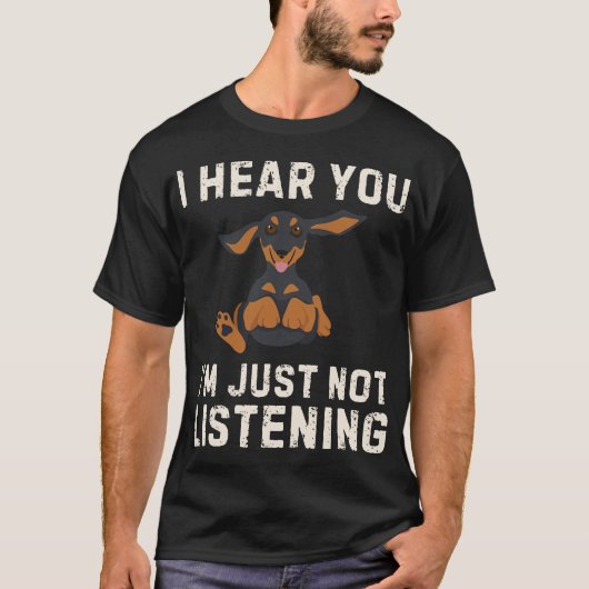 ダックスフンド ちゃんと聞いてる?面白いウインナー犬 Tシャツ (正面)