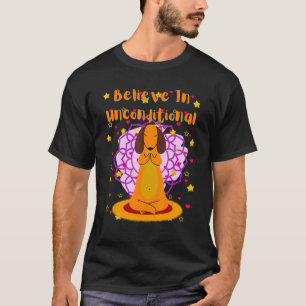 ダックスフンド  ファニー ウィーナー ドッグ ヨガ ワークアウト 無条件 Tシャツ