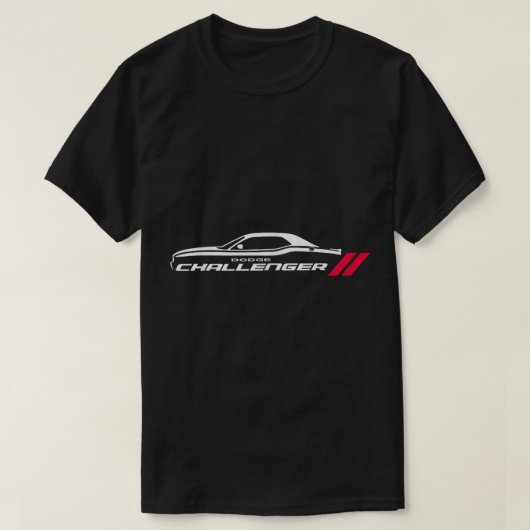 ダッジチャレンジャーマッスルカーアメリカ国旗7月4日 Tシャツ (デザイン正面)