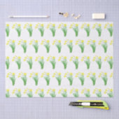 ダッフォジルウォーターカラーイエローフローラ春 かわいらし 薄葉紙 (クラフト)