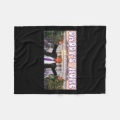 ダディおもしろいのホームトランプ2024トランプGIF付きスタンド フリースブランケット (正面(横))