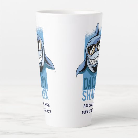 ダディおもしろいシャークファーズデー誕生日ギフトカスタム カフェラテマグ (正面)