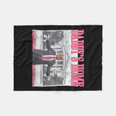 ダディおもしろいズホームトランプピンク2024テイクアメリカバ フリースブランケット (正面(横))