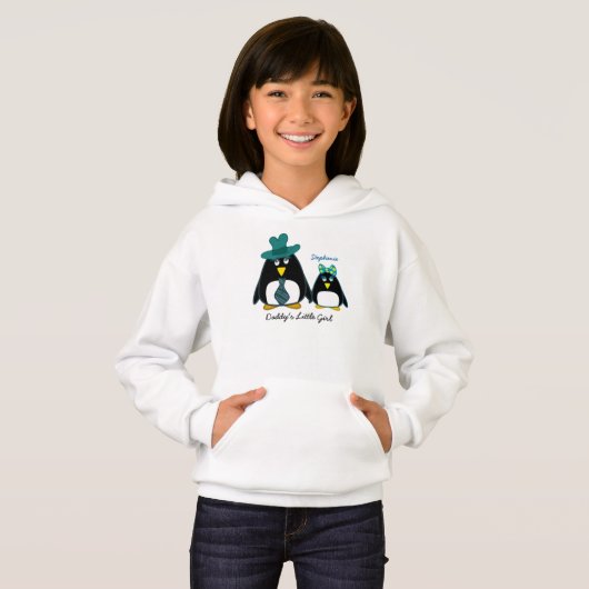 ダディの小さな女の子名前をカスタムするクリスマスフード付きスウェットシャツ (正面フル)