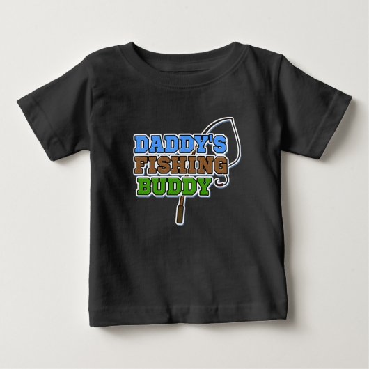 ダディの魚釣りバディ男の赤ちゃんシャツ ベビーTシャツ (正面)