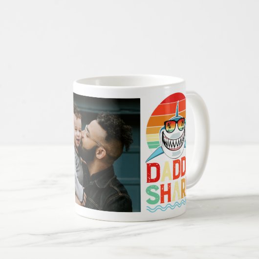 ダディシャークヴィンテージファーズデイフォトコーヒーマグ コーヒーマグカップ (正面右)