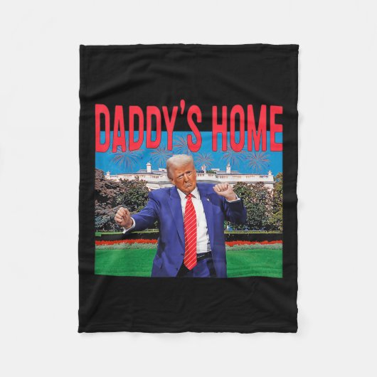ダディズホームおもしろいトランプピンク2024テイクアメリカバック フリースブランケット (正面)