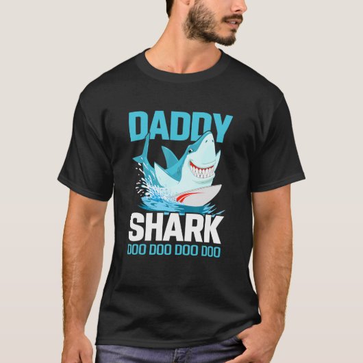 ダディーシャークドゥードゥードゥーパパ Tシャツ (正面)