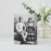 ダト・マンディと妻 – フィリピン ポストカード (スタンド正面)