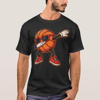ダビングするバスケットボール男子のためのおもしろバスケアート Tシャツ