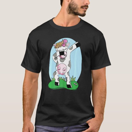 ダビングする牛 ガーリー ダブ ダンス 子牛 農場の動物 愛 Tシャツ (正面)
