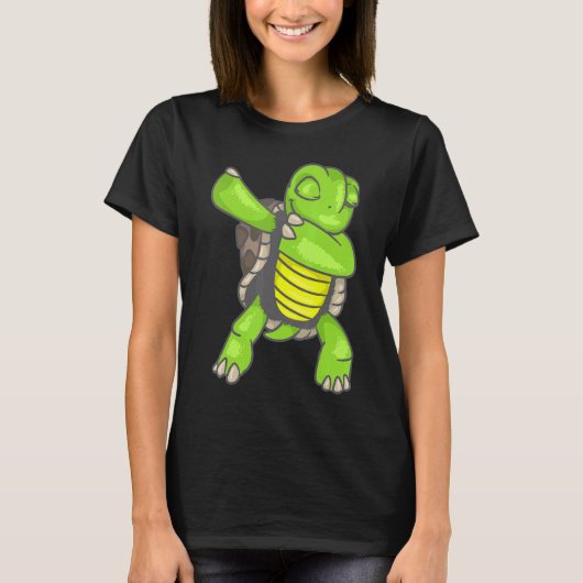 ダビングカメ 涼しい海の生き物 魚好きTシャツ Tシャツ (正面)