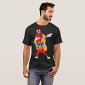 ダビング愛犬7月4日おもしろい愛国 Tシャツ (正面フル)