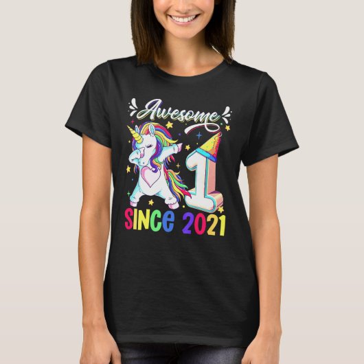 ダビング ユニコーン 1歳の誕生日 おめでとう 2021 1歳 Tシャツ (正面)