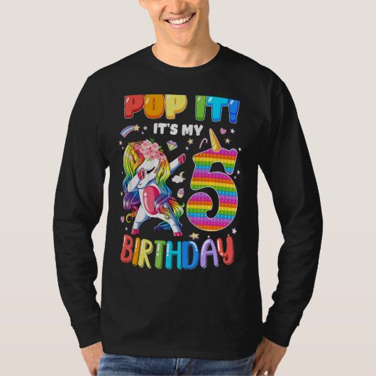 ダビングUnicorn 5歳5誕生日ポップ・アートのIt Fi Tシャツ (正面)