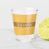 ダフかわいらしオディル金ゴールドクローバーパーソナライズされた ショットグラス (正面)