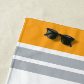 ダフィーDUCK™ & BUGSバニー™グリッチ ビーチタオル (インサイチュ)