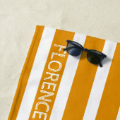 ダフォディルイエローカバストライプナパーソナライズされた- ビーチタオル (インサイチュ)