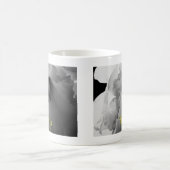 ダフパーソナライズされたォディルのモノクロ写真 コーヒーマグカップ (中央)