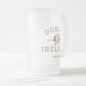 ダブリンアイルランドエスト。九百八十八聖パトリックの日 フロストグラスビールジョッキ (正面右)