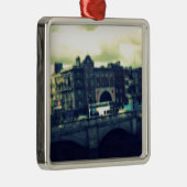 ダブリンアポップ・アートのート メタルオーナメント (右)