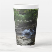 ダブリンオハイオインディアン走クリーク カフェラテマグ (正面)