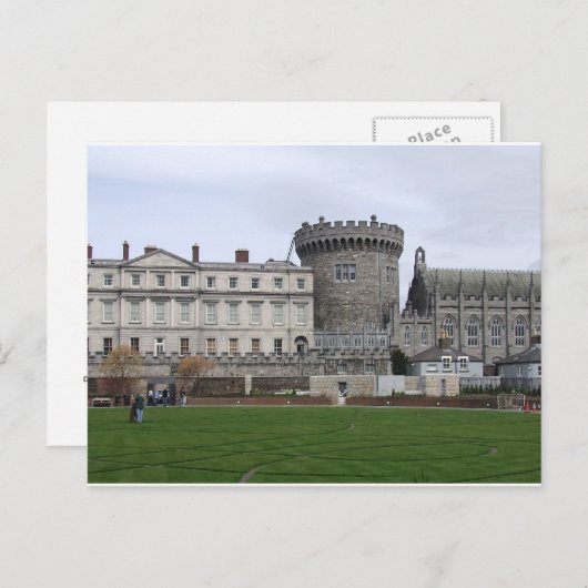ダブリン城アイルランド、芝生と城の砲塔。 ポストカード (正面/裏面)
