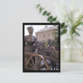 ダブリン葉書にモリーマロンを入れる ポストカード (スタンド正面)