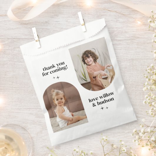 ダブルアーチフォトジョイント誕生日紙 フェイバーバッグ (クリップ留めされた状態)