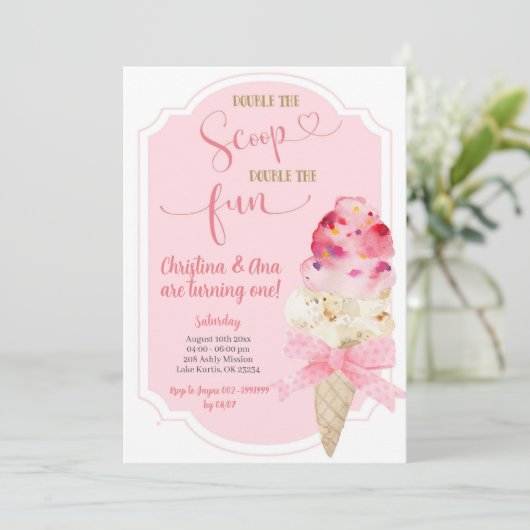ダブルザスクープのアイスクリームツインズ誕生日 招待状 (スタンド正面)