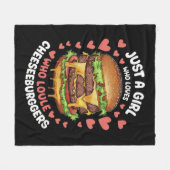 ダブルチーズバーガーが大好きな女の子 フリースブランケット (正面(横))