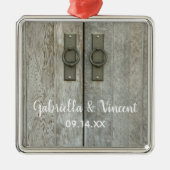 ダブルバーンドアズカントリーウェディング メタルオーナメント (正面)