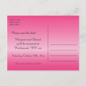 ダブルホットピンクのバラ花結婚式の日付を保存 案内ポストカード (裏面)