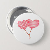 ダブルラブお祝いボタン – ハート型 缶バッジ (正面&裏面)