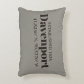 ダベンポート、アイオワは枕を調整します アクセントクッション (正面(垂直))