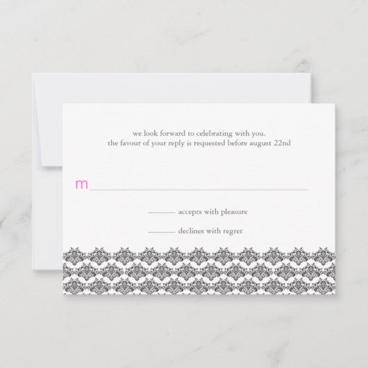 ダマスクシンプルブラック結婚ピンクの返信 出欠カード (正面)