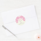 ダマスクピンク、グレー、アイボリー結婚式の日付を保存 ラウンドシール (封筒)