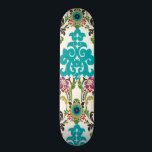 ダマスクフローラルパターンプラムターコイズ スケートボード<br><div class="desc">ターコイズ、梅、緑、紫の花のパターンは、白い背景に出会い、この6月エリカ・ヴェスのダマスクプリントを生きるために。自分自身、友人、または家族のためのギフトとして働く。</div>