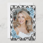 ダマスクブラックシルバーブルー王室のフォト50誕生日 招待状 (裏面)