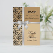 ダマスク柄のフェイクシルバーリボン 秋の結婚式 RSVP カード (スタンド正面)