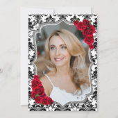 ダマスク白黒シルバーレッド写真50誕生日 招待状 (裏面)