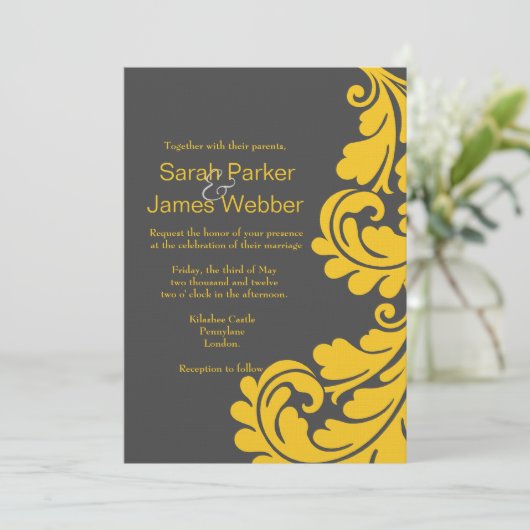 ダマスク織の灰色および黄色のモダンな結婚式招待状 招待状 (スタンド正面)