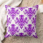 ダマスク02パターン - 白地に紫 クッション (ブランケット)