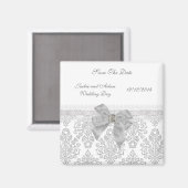 ダマスク 白 結婚式 保存版 日付 マグネット (正面/裏面)