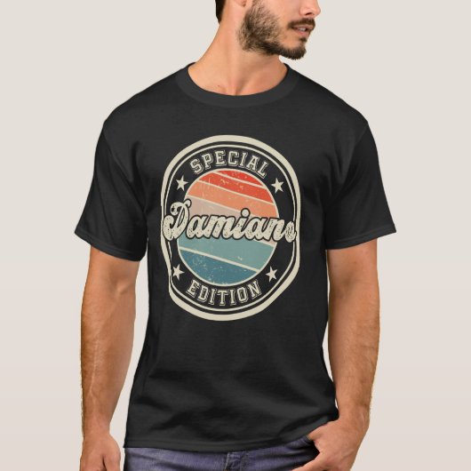 ダミアーノおもしろいことわざ名ダ Tシャツ (正面)