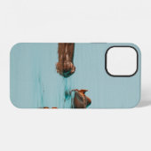 ダムで涼むカバ iPhoneケース (裏面横)